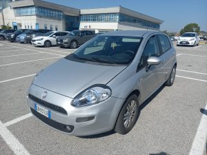 Noleggio auto 24h a San Benedetto del Tronto